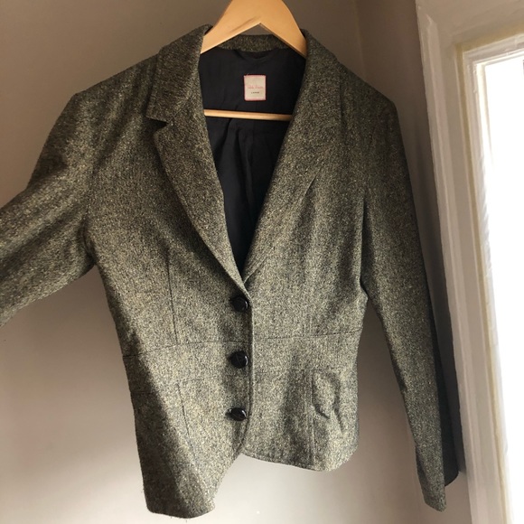 Talula (Aritzia) cropped blazer - Picture 2 of 6